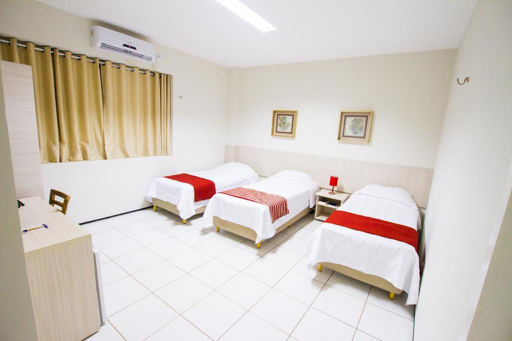 Holiday Hotel Picos 客房 照片