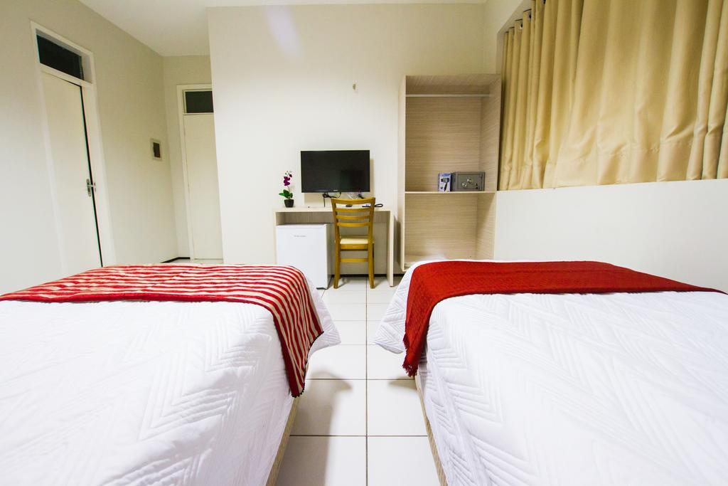 Holiday Hotel Picos 客房 照片