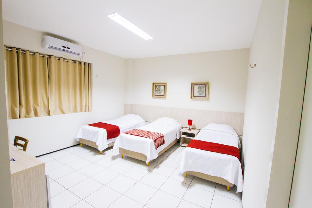 Holiday Hotel Picos 客房 照片